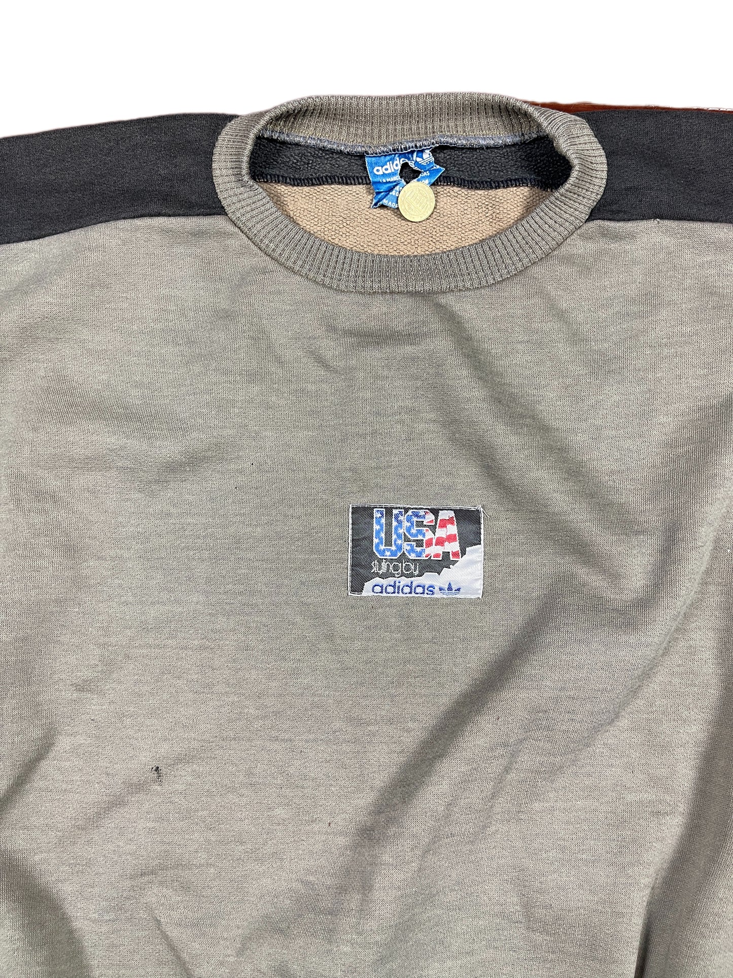 Vintage Adidas Sweatshirt Khaki - M