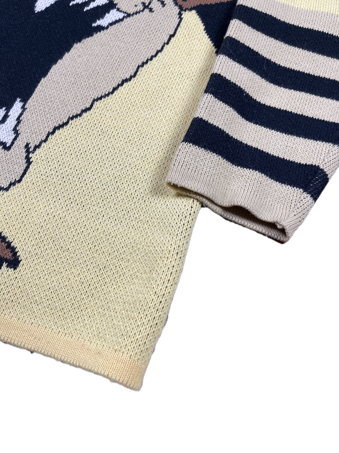 Vintage Tasmanian Devil TAZ 1997 Looney Tunes Chunky Knitted Sweatshirt Yellow Black - L