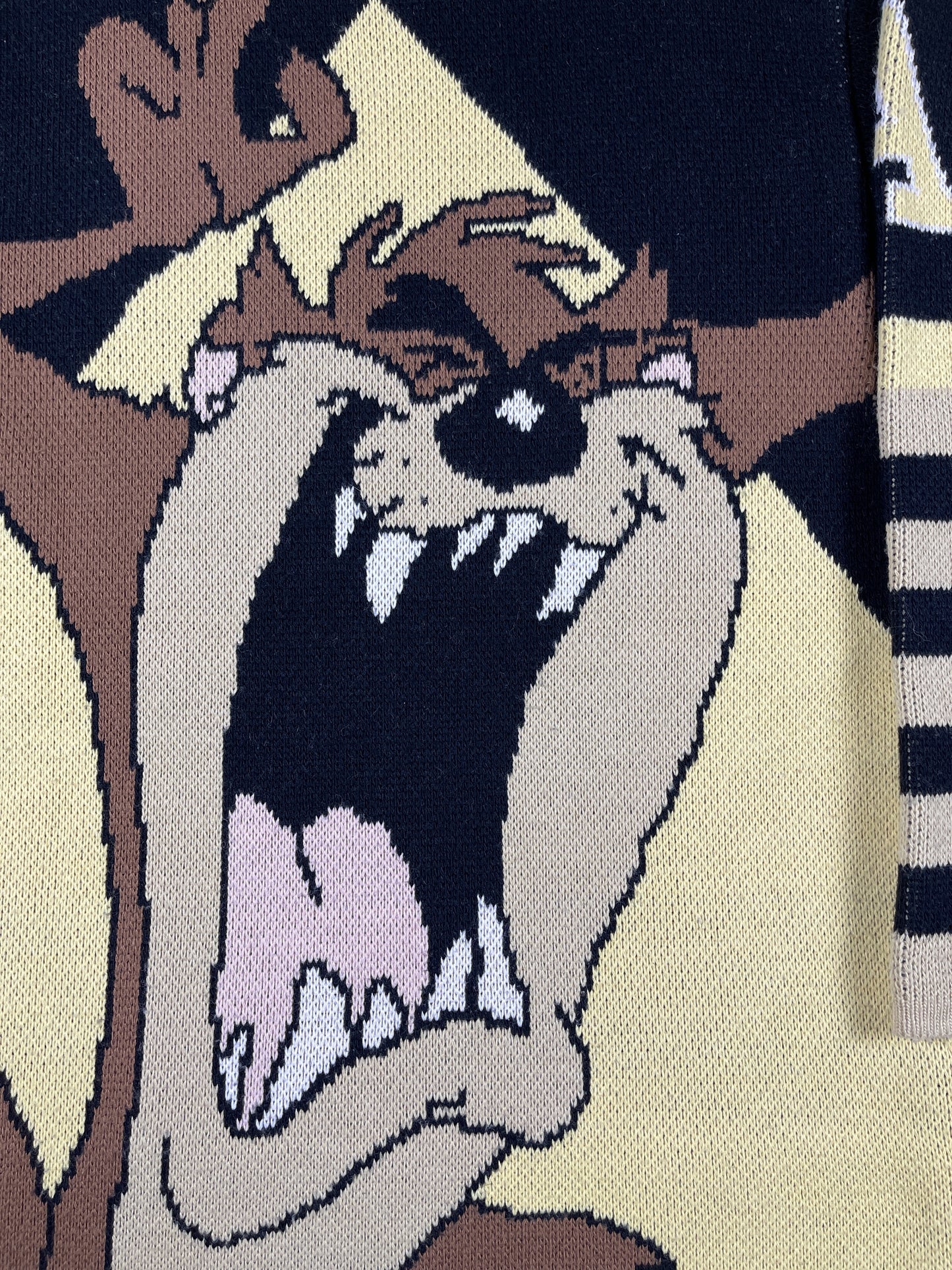 Vintage Tasmanian Devil TAZ 1997 Looney Tunes Chunky Knitted Sweatshirt Yellow Black - L